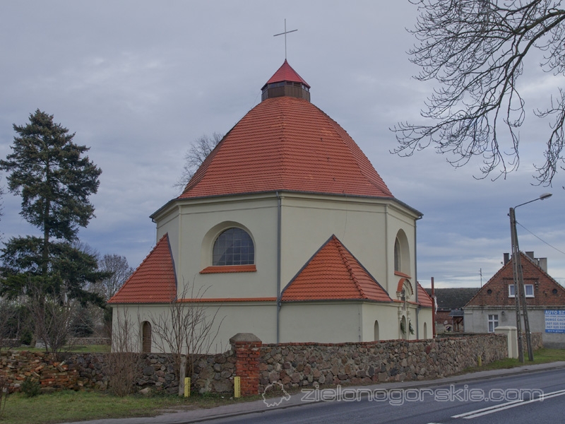 Łagów - Kościół Podwyższenia Krzyża Świętego