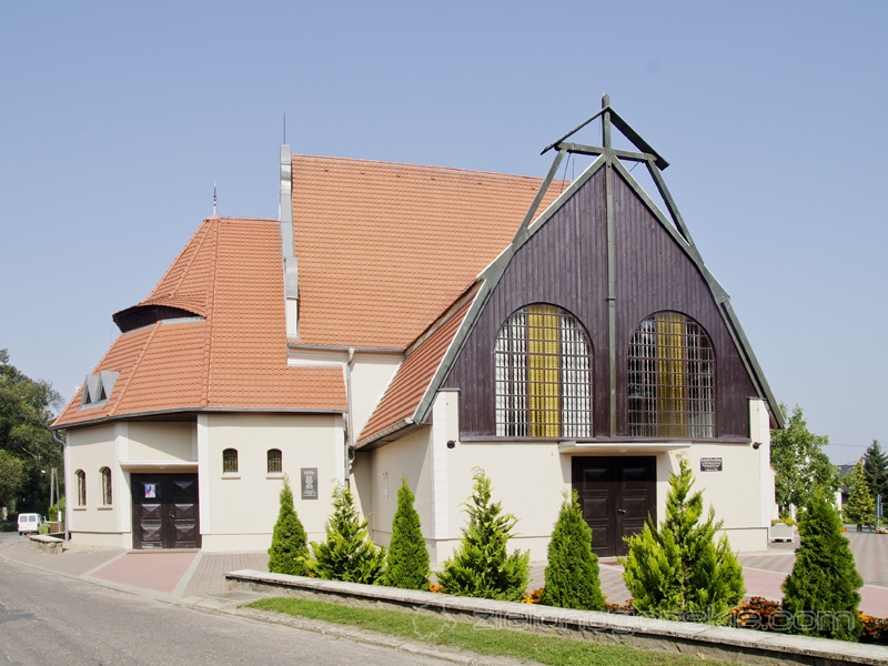 Dąbrówka Wielkopolska - Kośció Niepokalanego Poczęcia NMP
