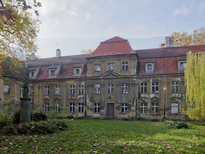 Pałac w Sławie