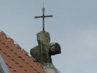 Ługi – Krzyż pokutny na kościele św. Wawrzyńca